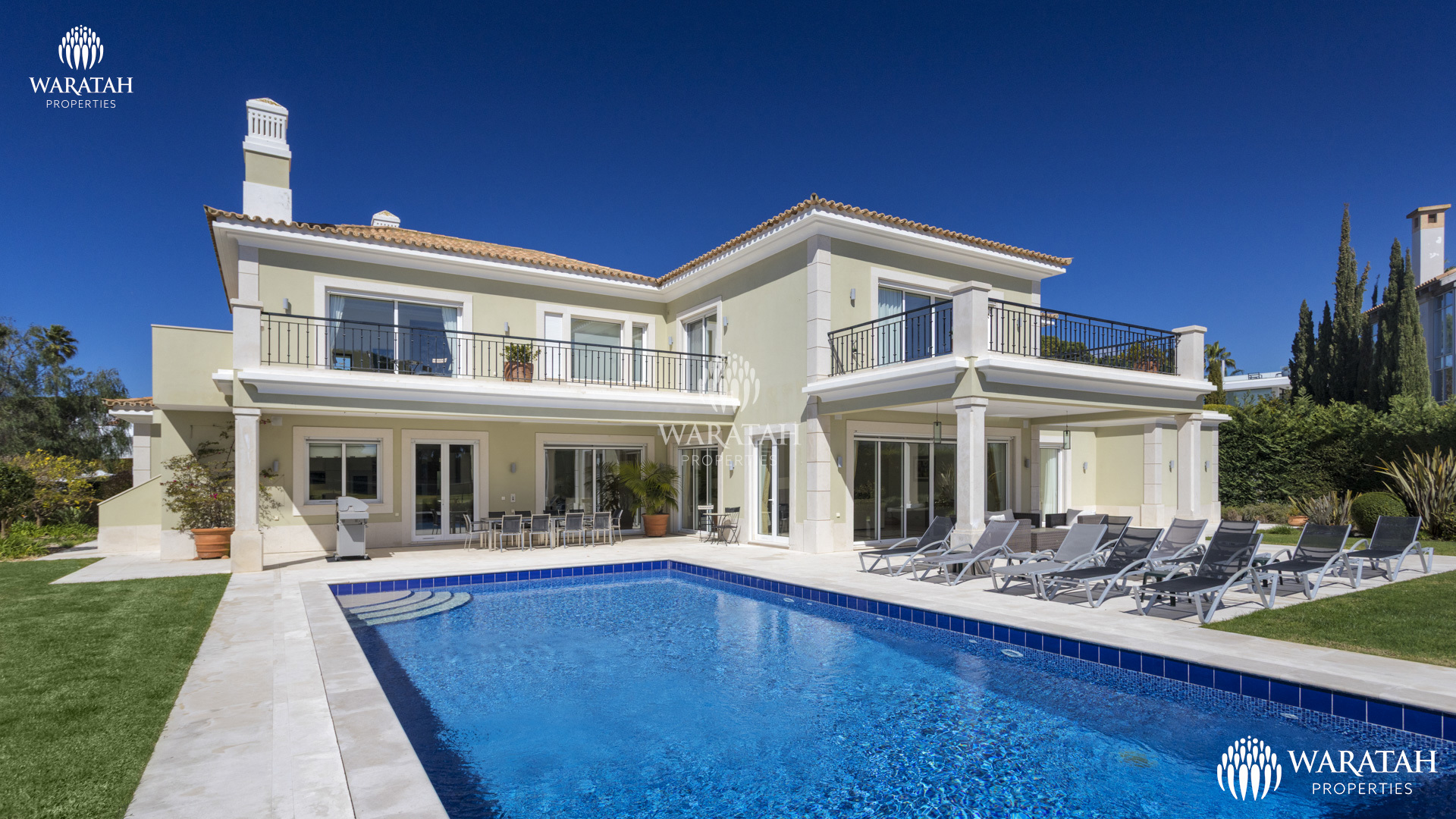 Villa Calix WP (25 De 45)