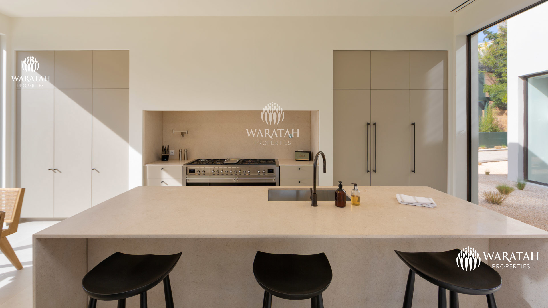 Villa Alejandra Quinta Do Lago Waratah Properties 13