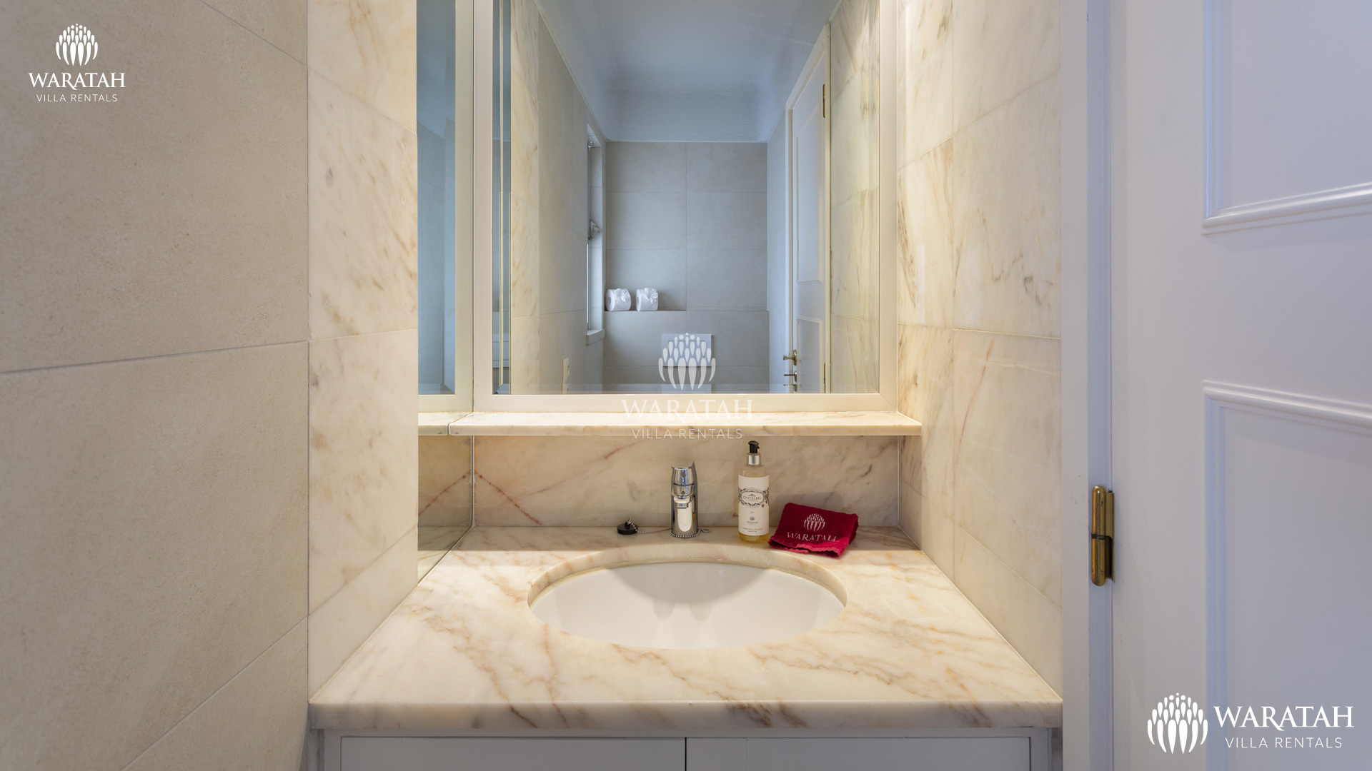 Waratah Townhouse Rosa 8