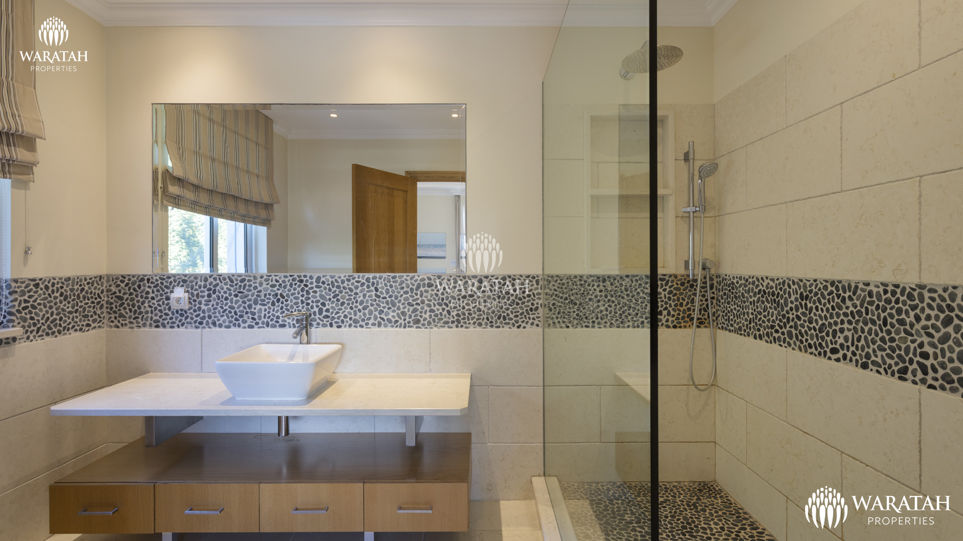 Villa Calix WP (21 De 45)