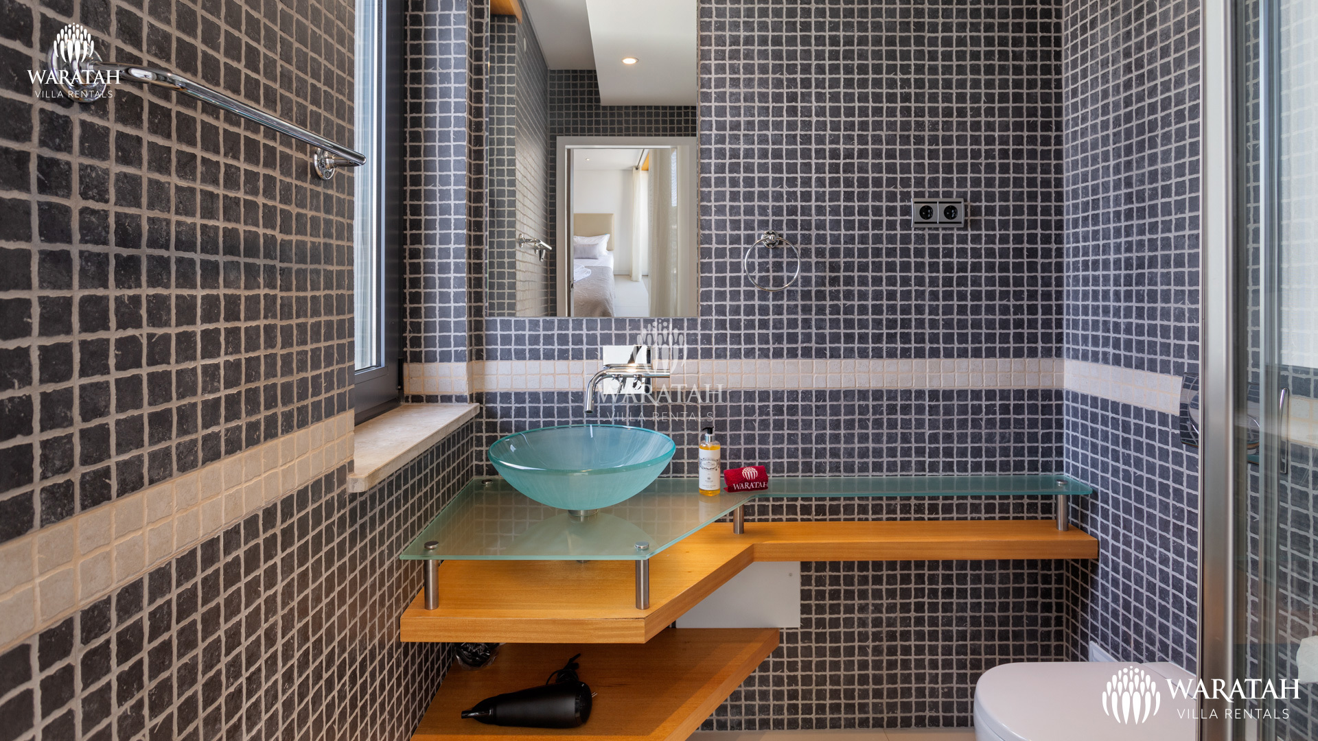 Waratah Villa Rentals Townhouse Emily Vale Do Lobo (23)
