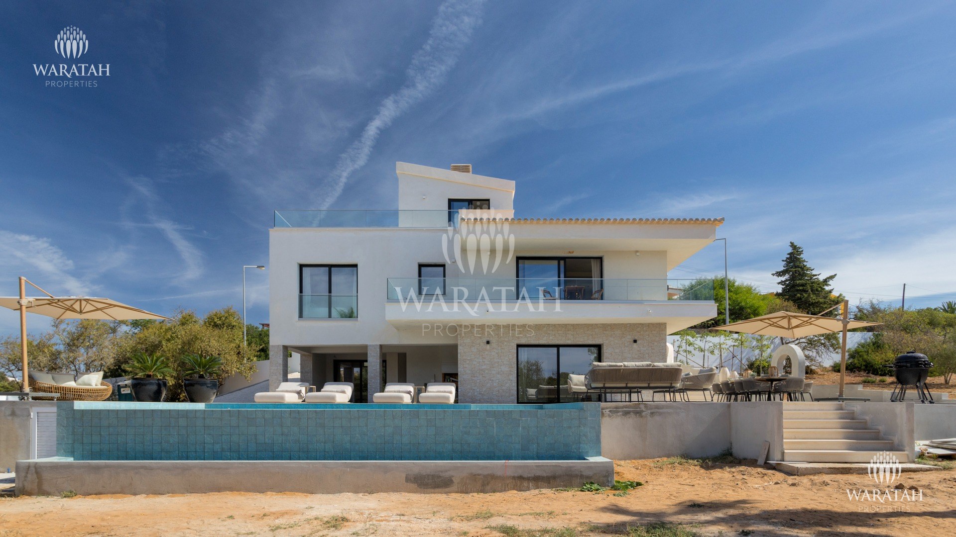SWM 022 Exterior Rear 3 Villa Aurea Ferragudo Waratah Properties