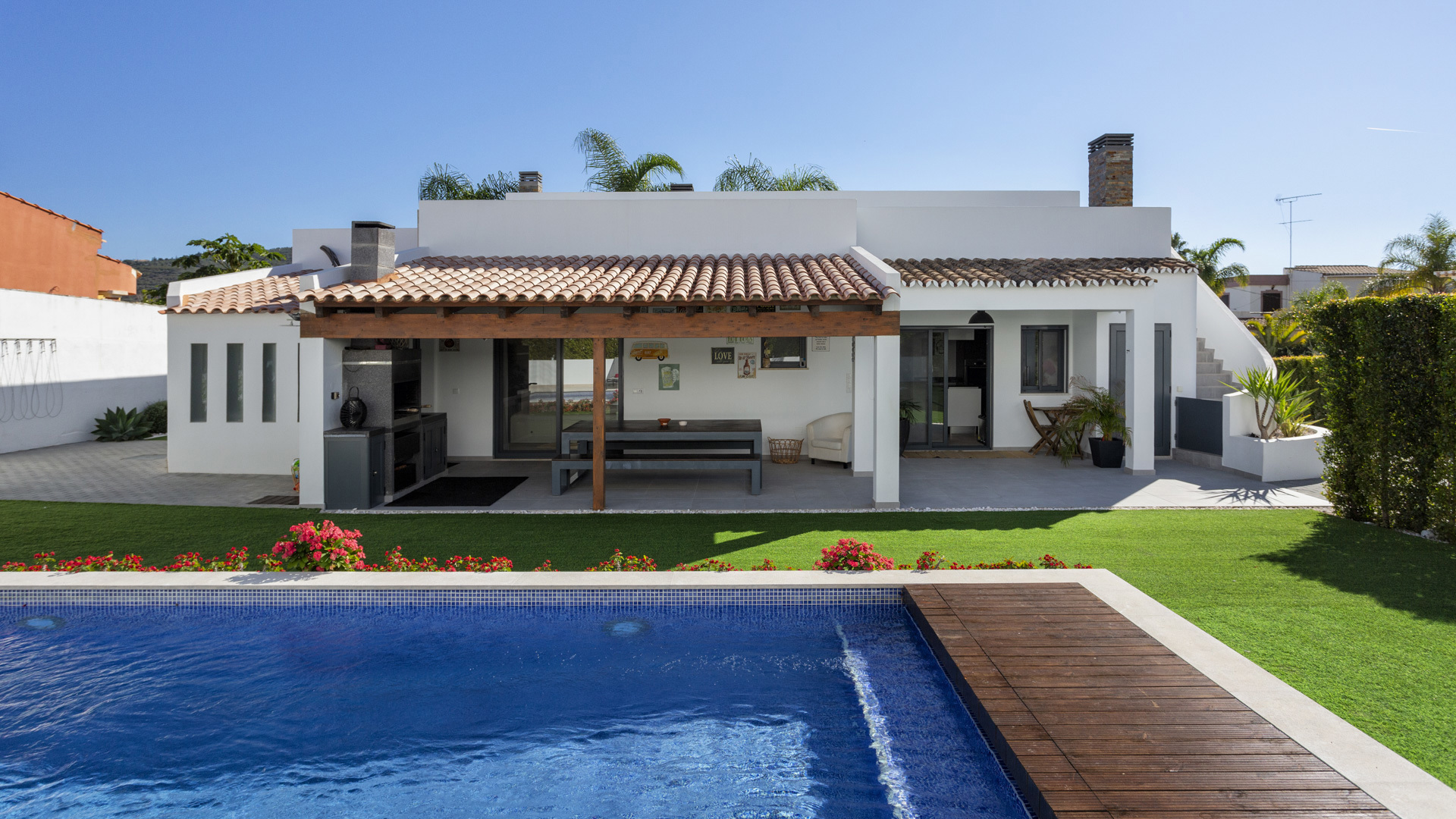 Villa Ariane Goncinha Waratah Villa Rentals 14