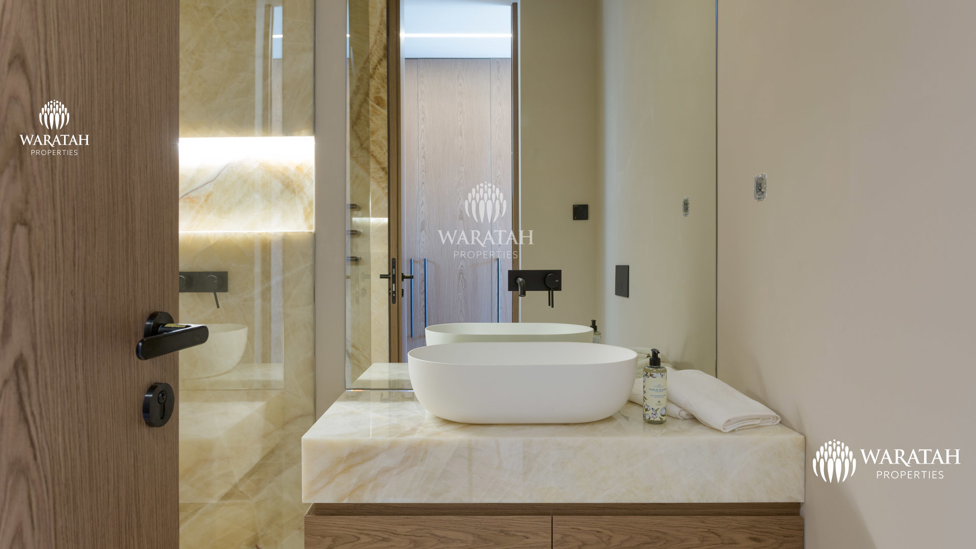 Waratah Villa Breeze QL WP 1 16