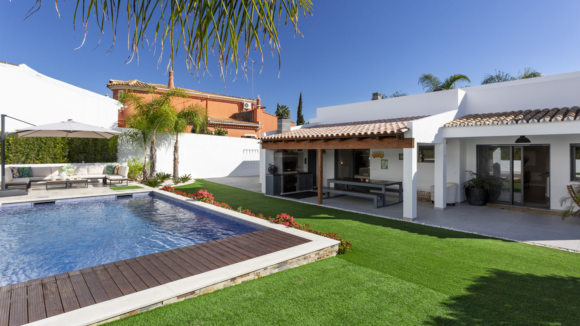 Villa Ariane Goncinha Waratah Villa Rentals 12