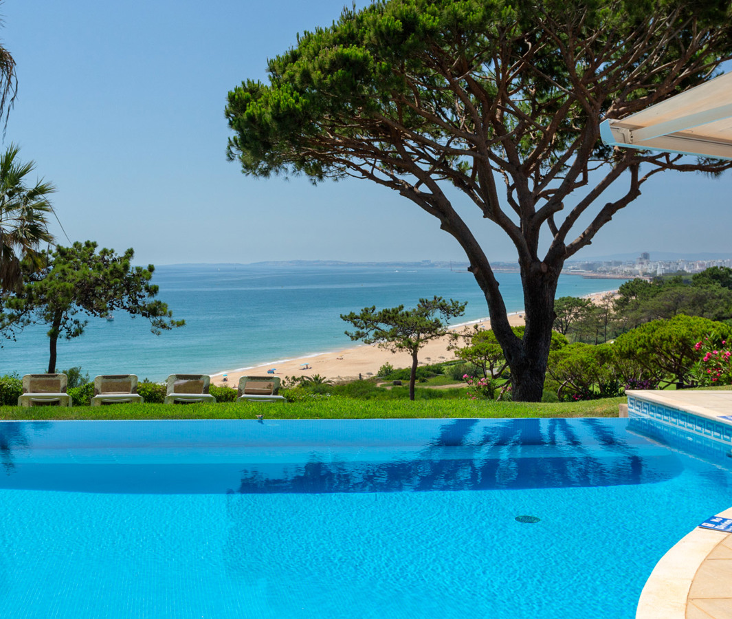 Luxury Real Estate Market in the Algarve: