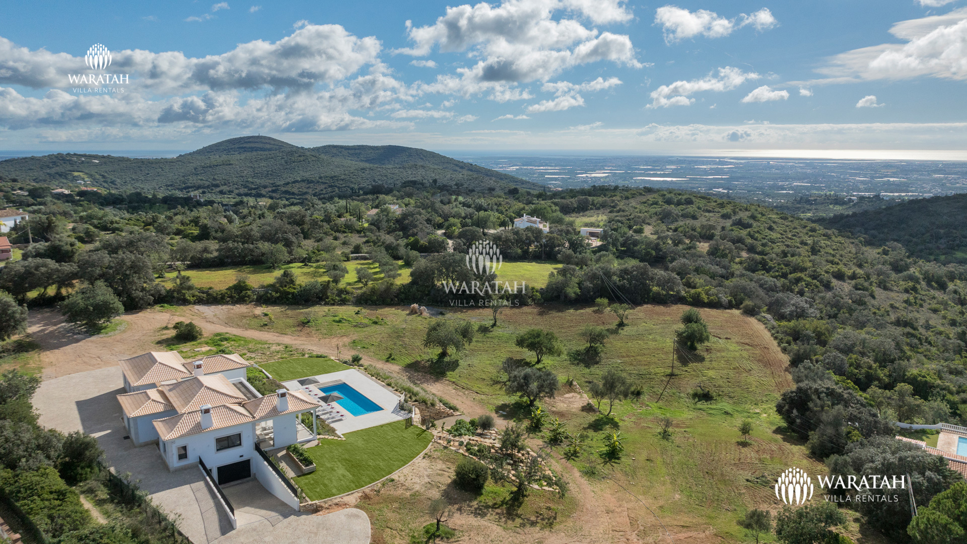 Villa Humberto (4 De 39)
