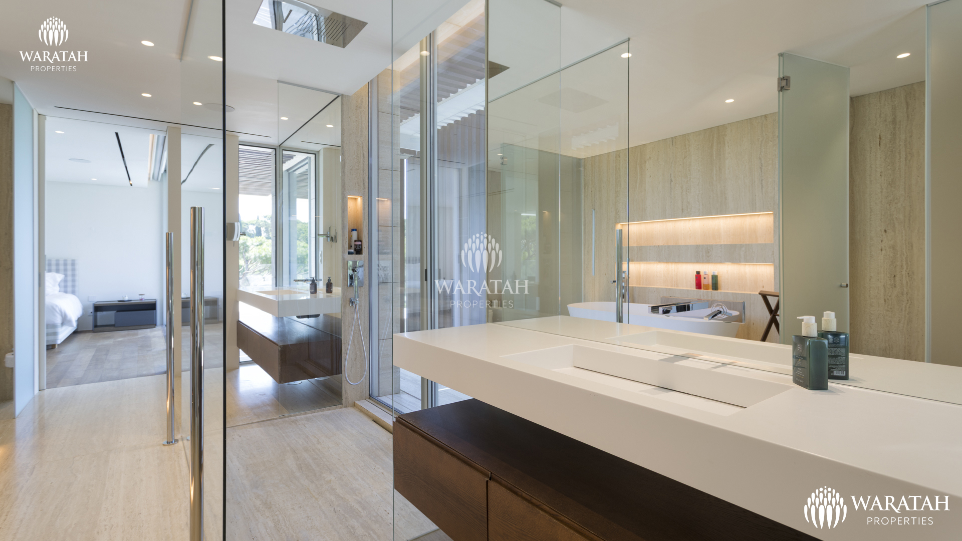 Villa Leona WP (11 De 90)