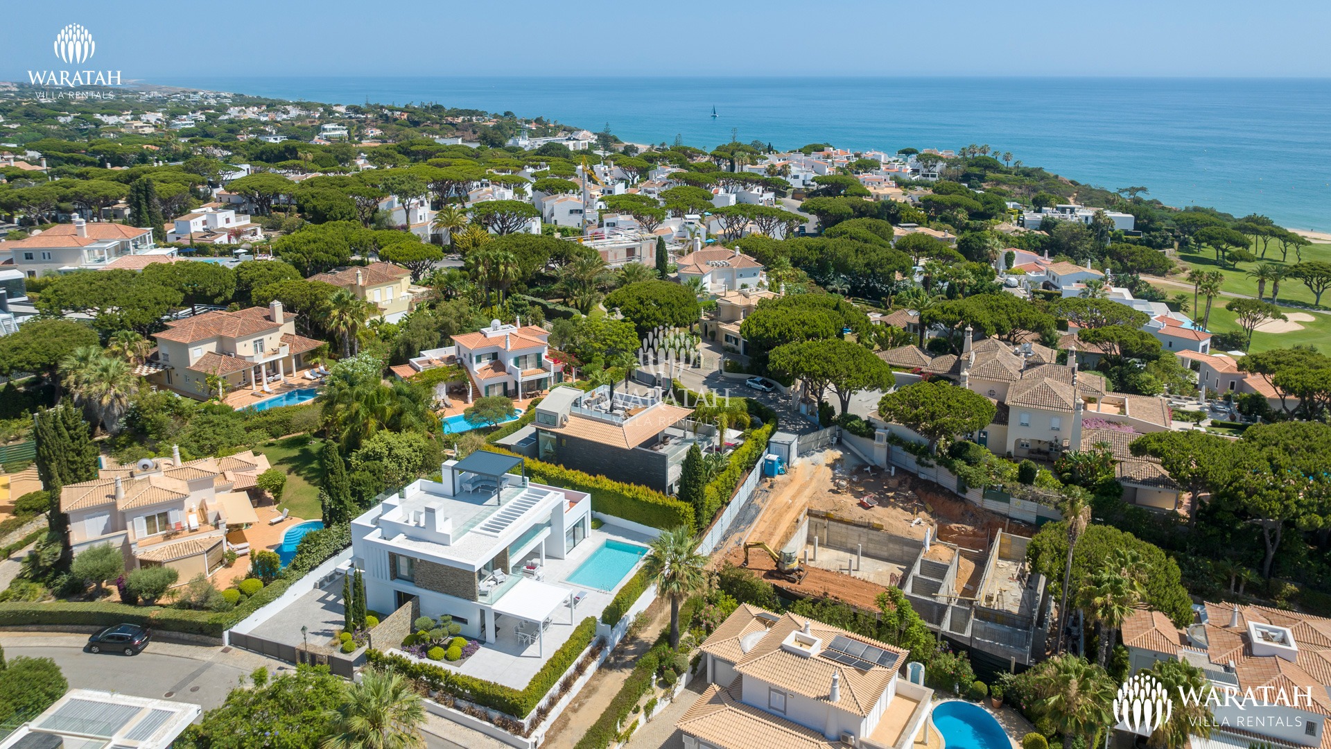 Villa Zephyr Vale Do Lobo Waratah Villa Rentals 1 (5)