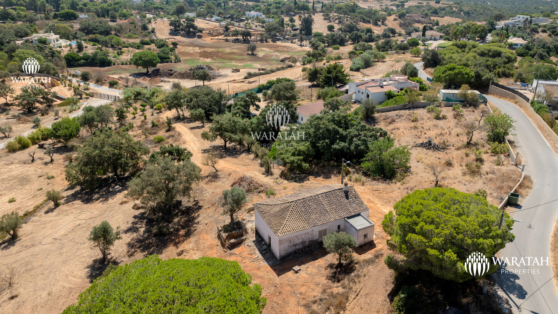 Villa Dagath Porches 6