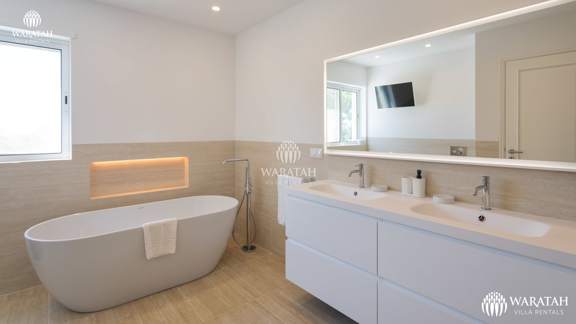 Villa Amaya Quinta Do Mar Waratah Villa Rentals (3 Of 39)