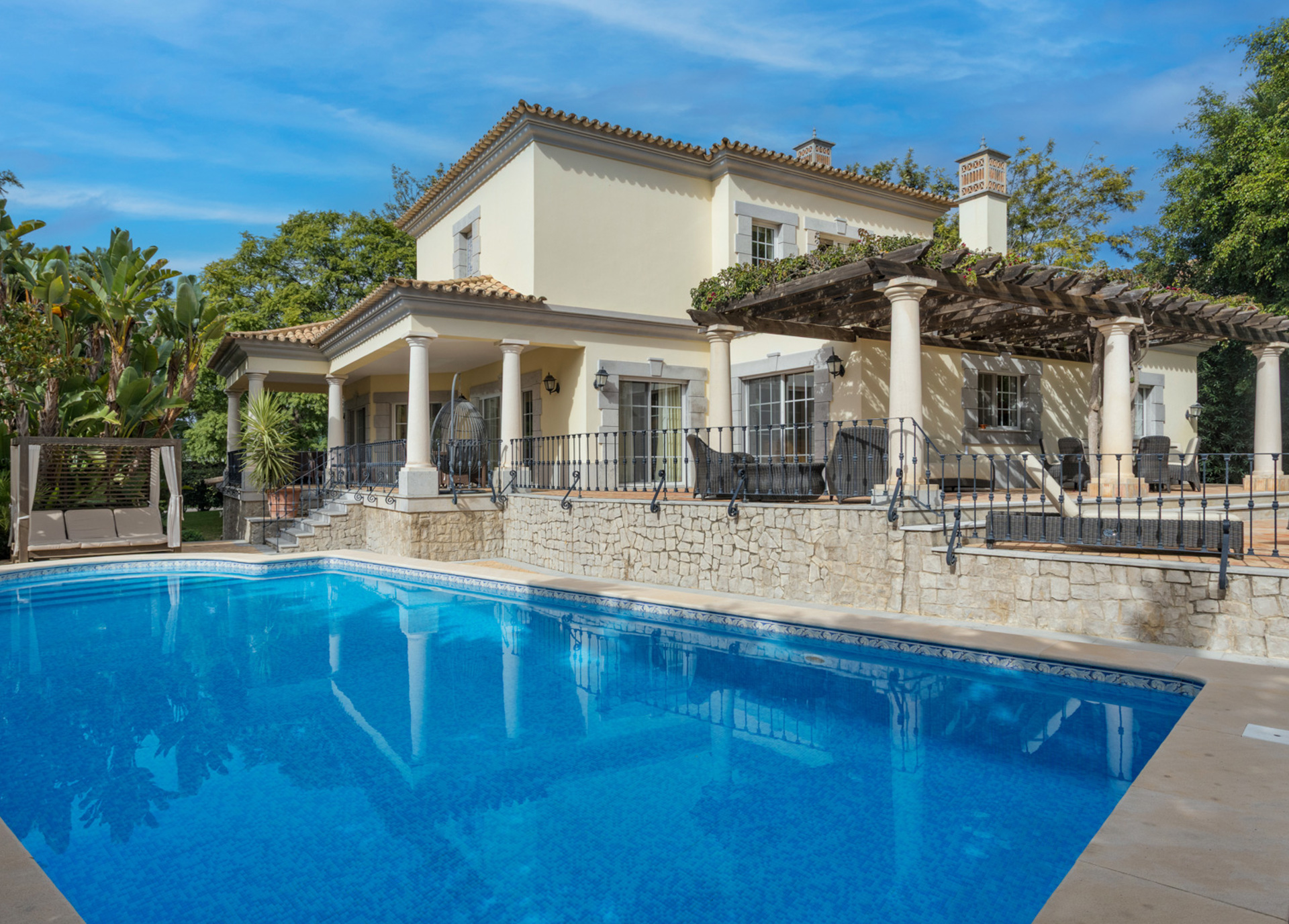 Villa Mirar QL (2 De 2)