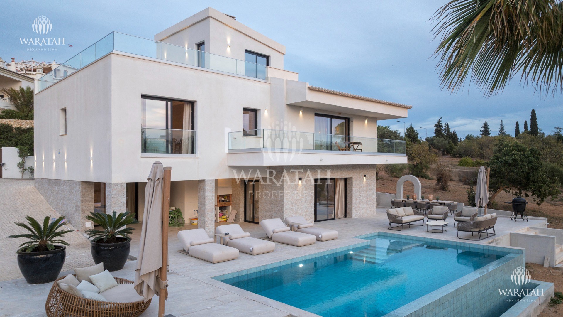 SWM 035 Terrace 12 Villa Aurea Ferragudo Waratah Properties