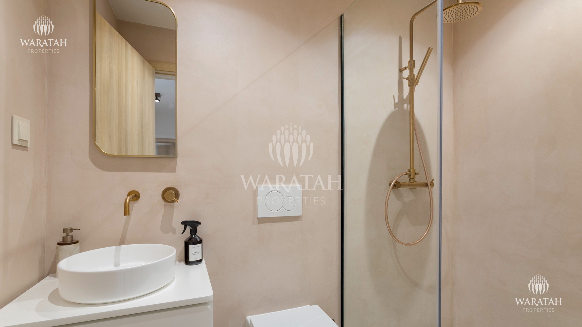 SWM 055 Bathroom 3 Villa Aurea Ferragudo Waratah Properties
