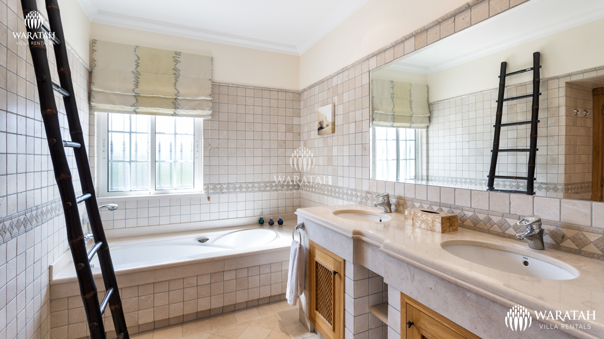 Waratah Villa Rentals Villa Susana Quinta Do Lago (27)