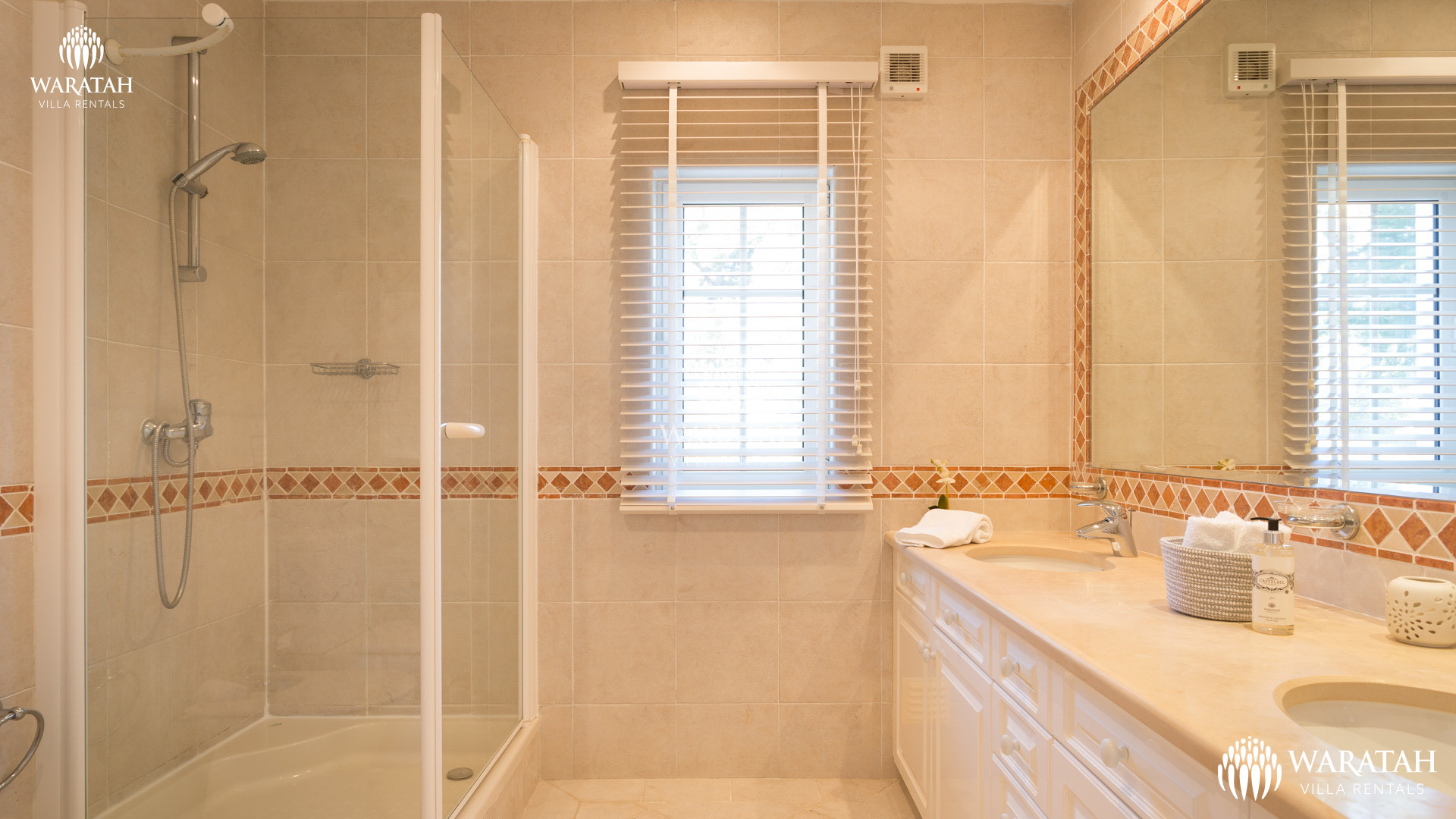 Waratah Villa Rentals Apartment Suzanne Vale Do Lobo (3 Of 13)