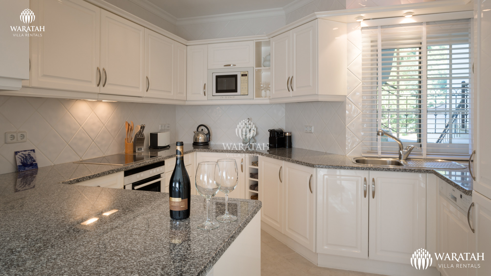 4 Waratah Villa Rentals Apartment Suzanne Vale Do Lobo (1 Of 13)