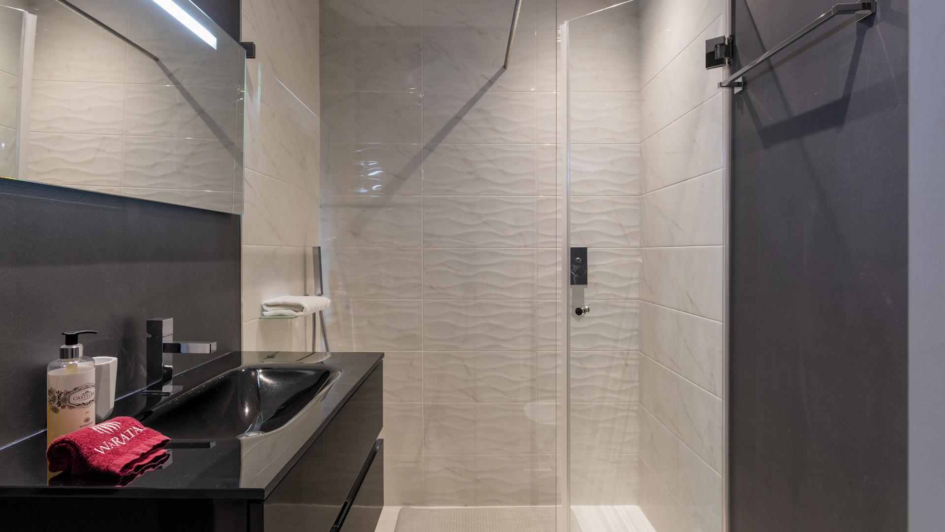 Villa Ariane Goncinha Waratah Villa Rentals 24