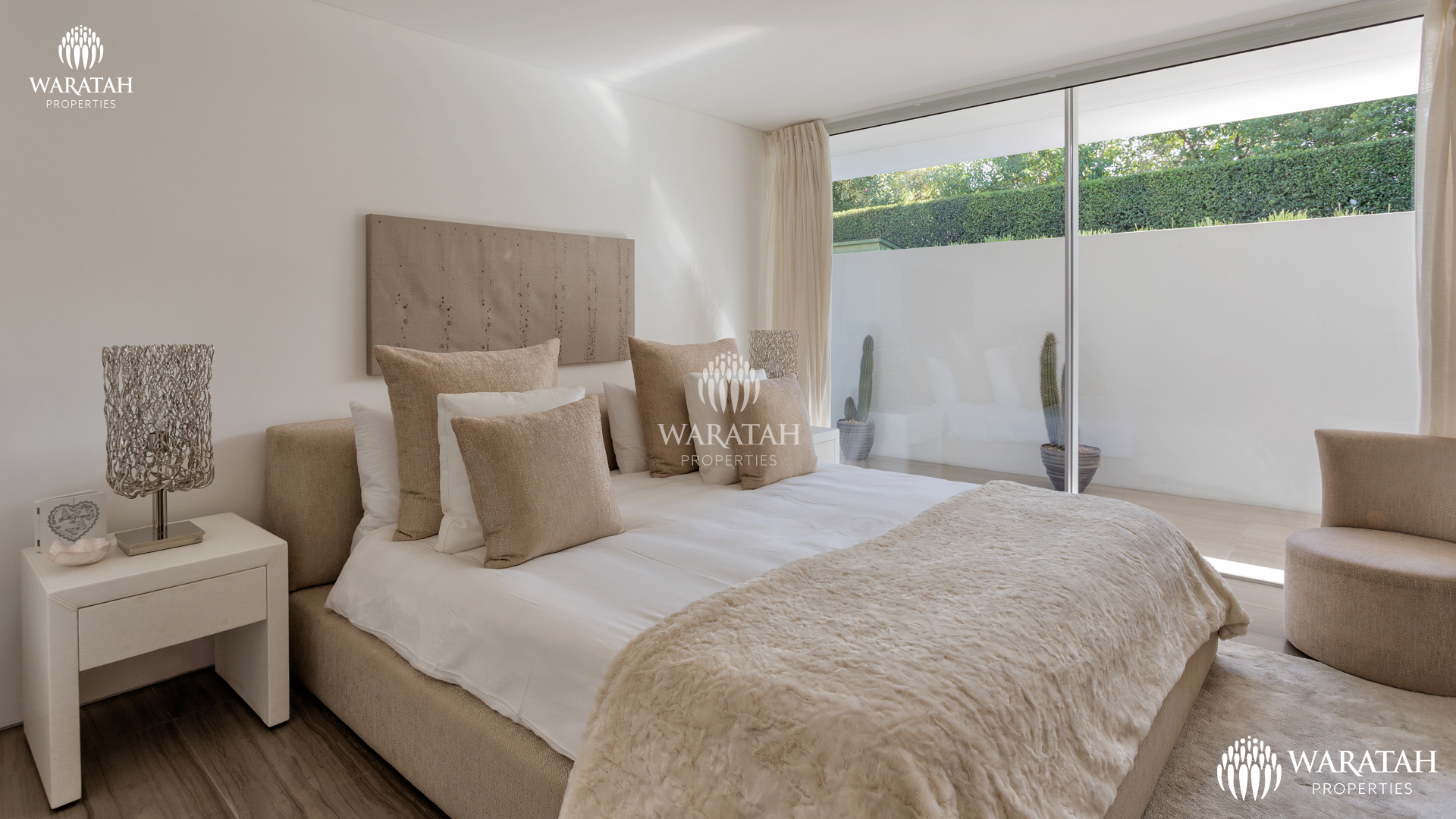 Villa Moon Splash WP 75