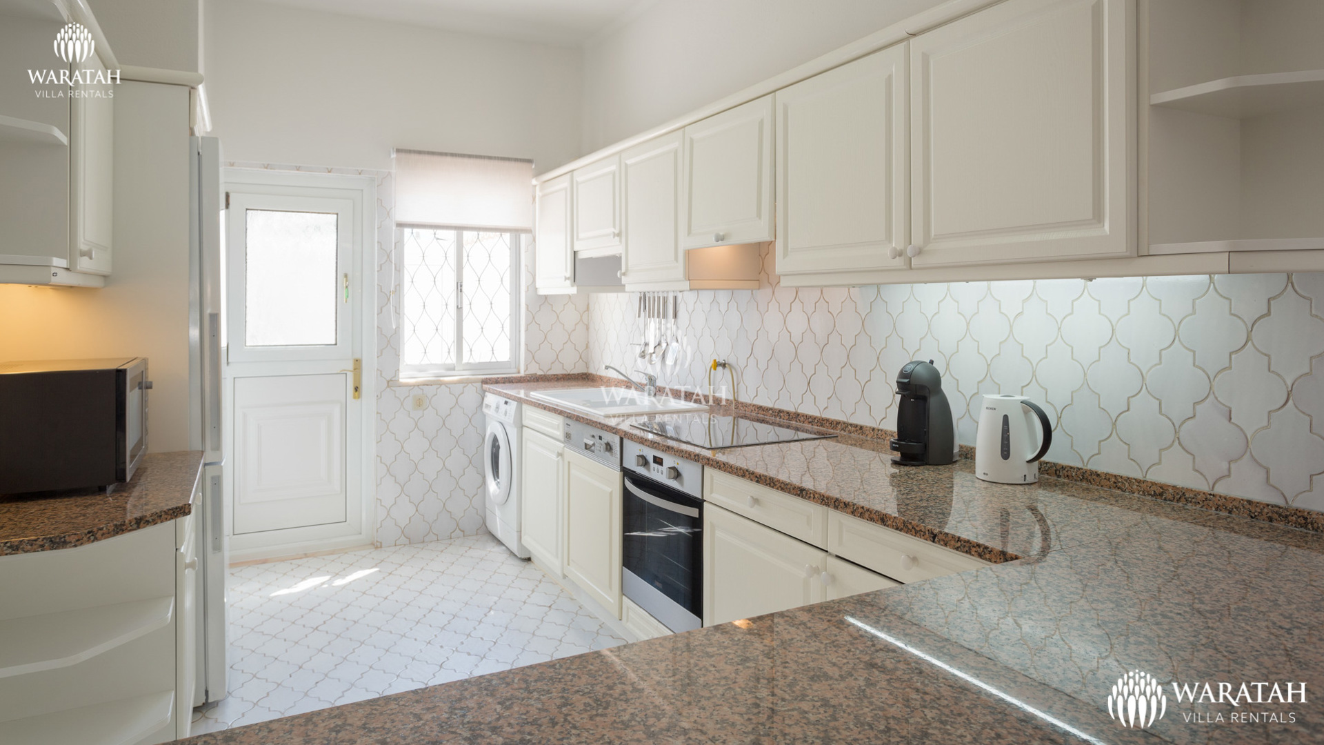 Waratah Villa Rentals Villa Audree Vale Do Lobo (9 Of 37)