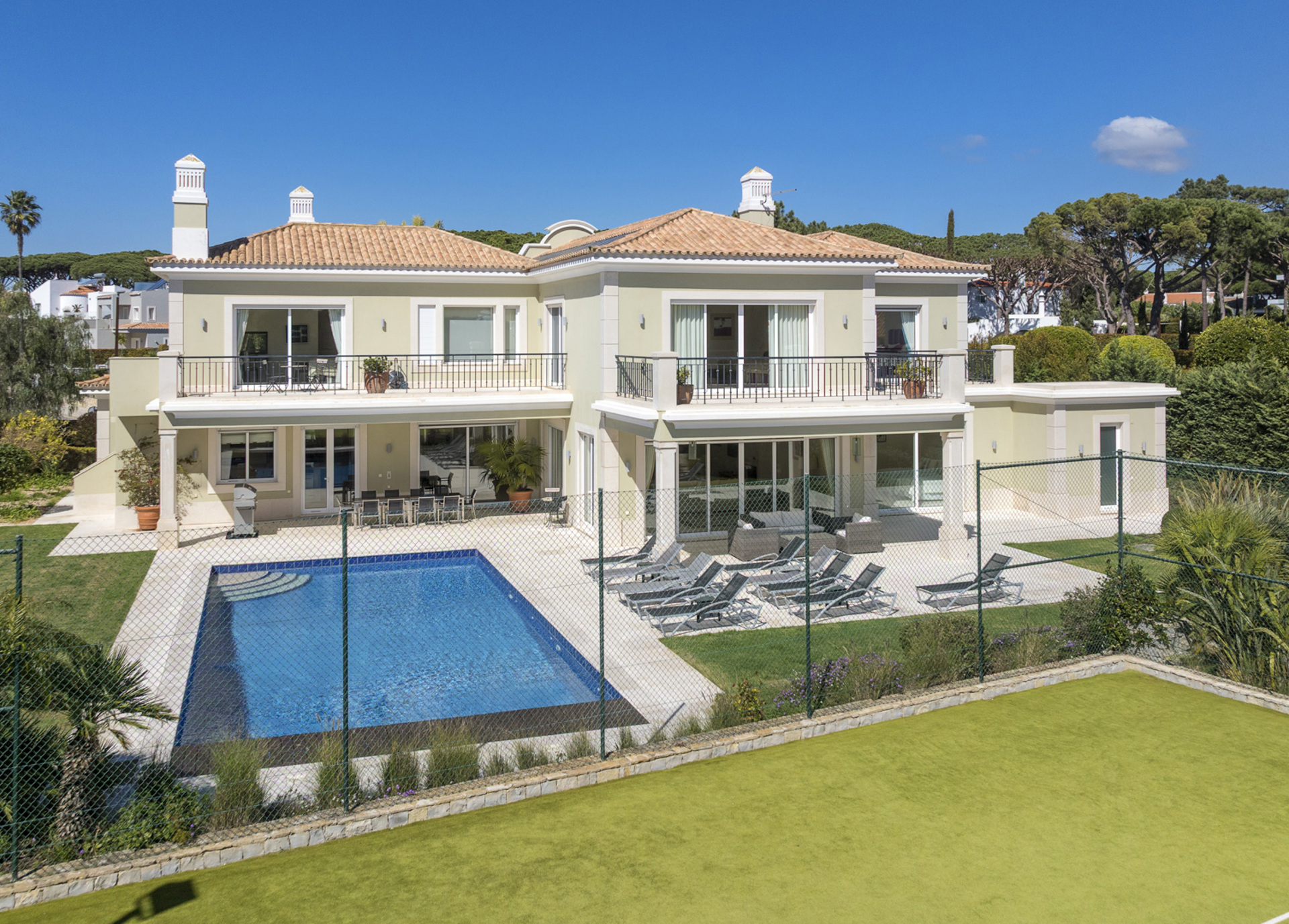 Villa Calix WP (1 De 45)