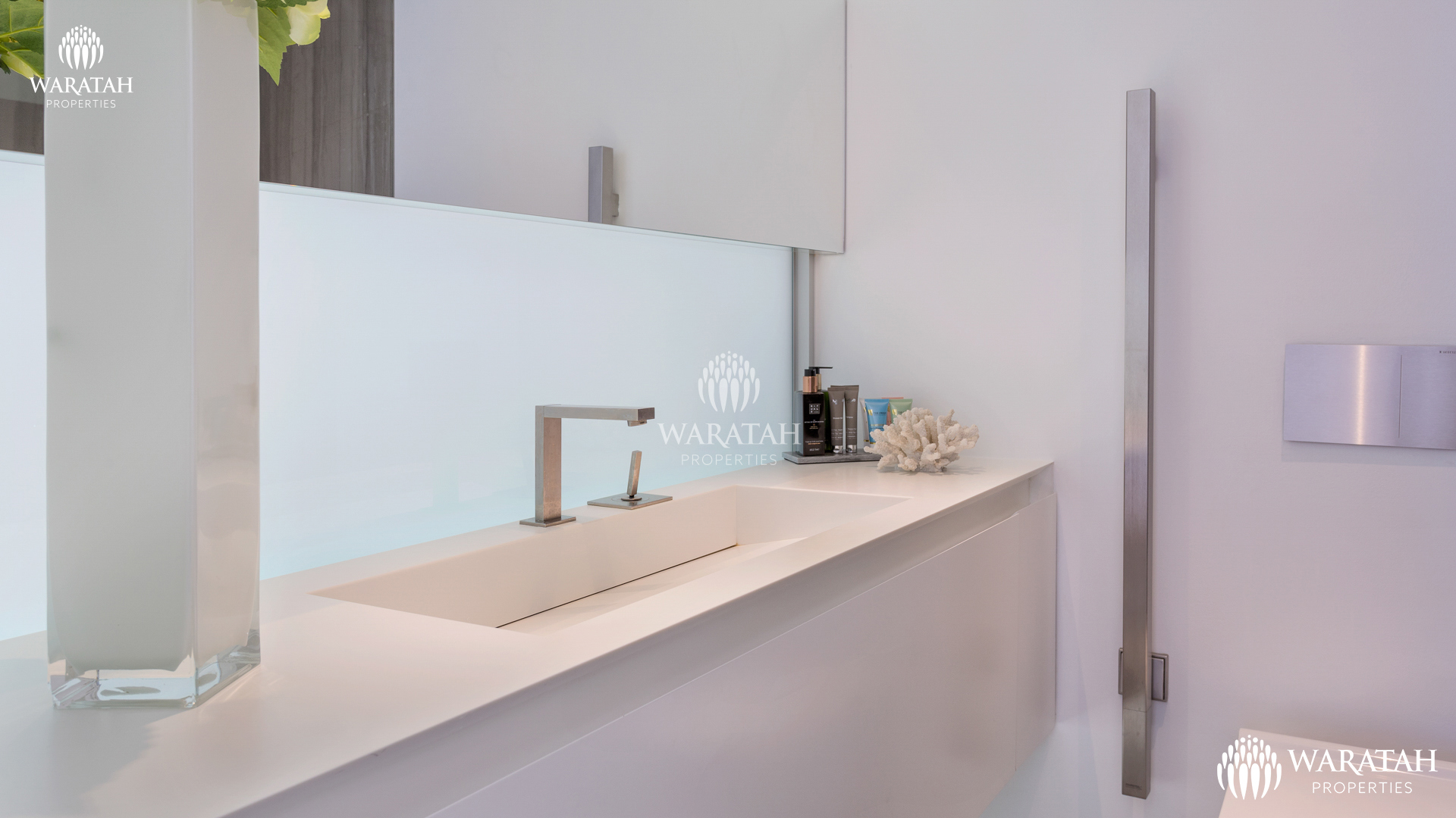 Villa Moon Splash WP 76