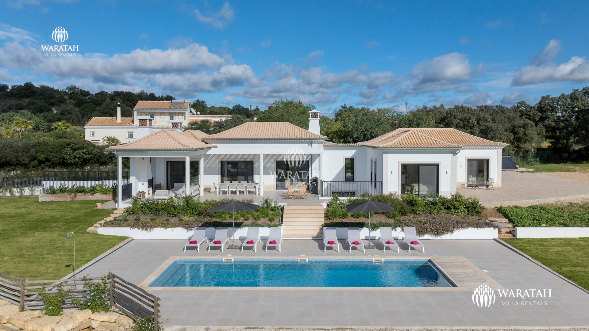 Villa Humberto (1 De 39)
